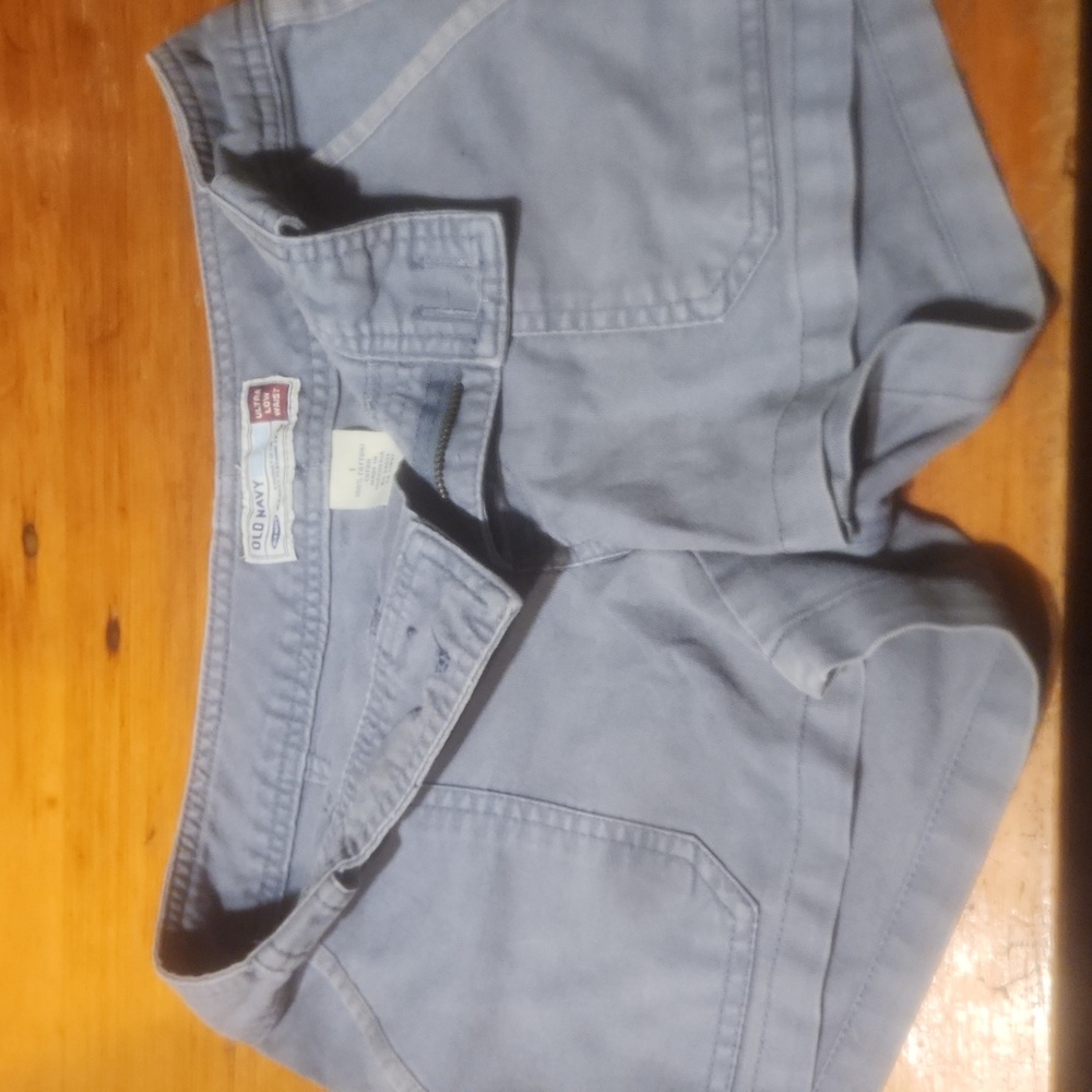 Great condition Old Navy Low Waist Shorts
